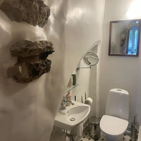 Bishop's Apartman